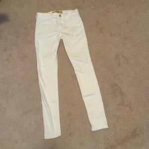 White Hollister Skinny Jeans